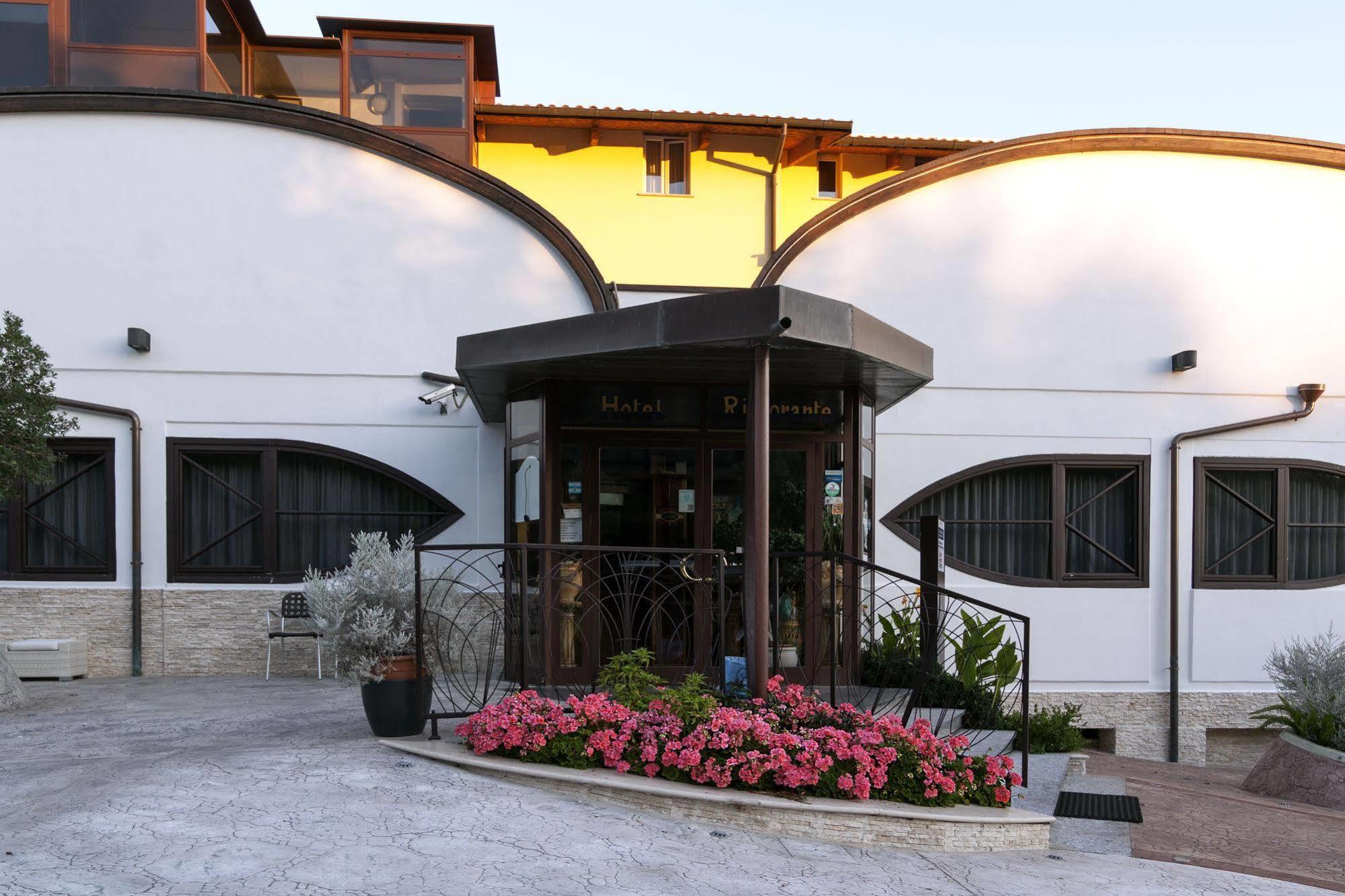 Casa Ferretti Di Ferretti Village Silvi Marina Exteriér fotografie